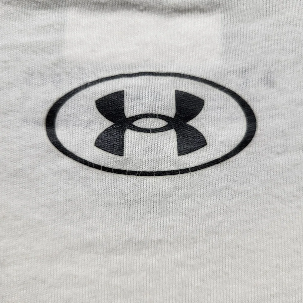 Under Armour Men Shirt L White Break‎ Through Heatgear Activewear Logo Short